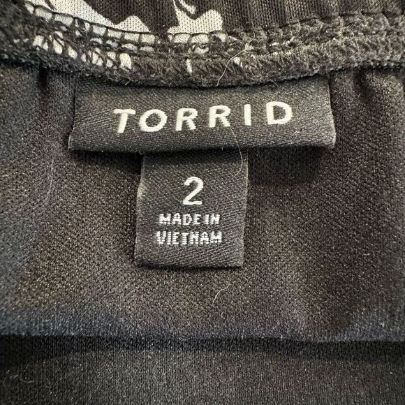 Torrid Plus Size Floral Print Sweetheart Strapless Summer Top Size 2 - Picture 4 of 5